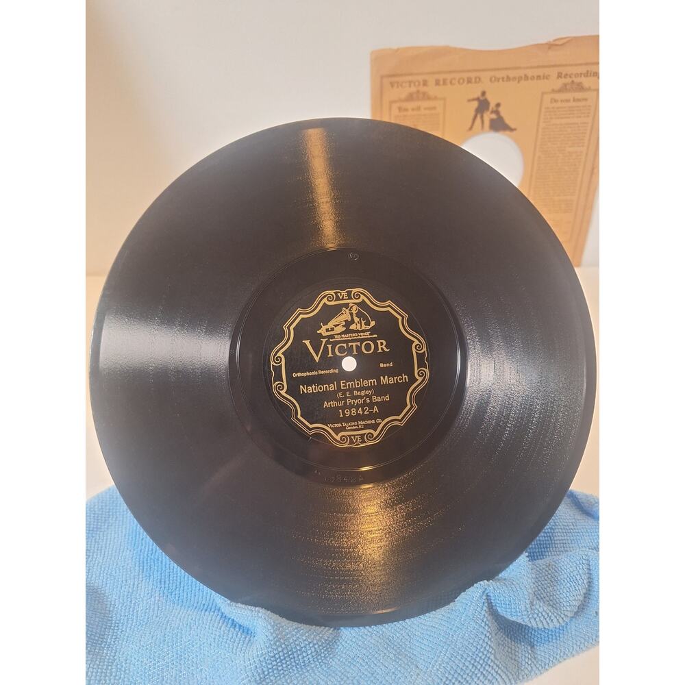 Victor 19842-A – National Emblem March – Arthur Pryor’s Band 78 RPM- Excellent!